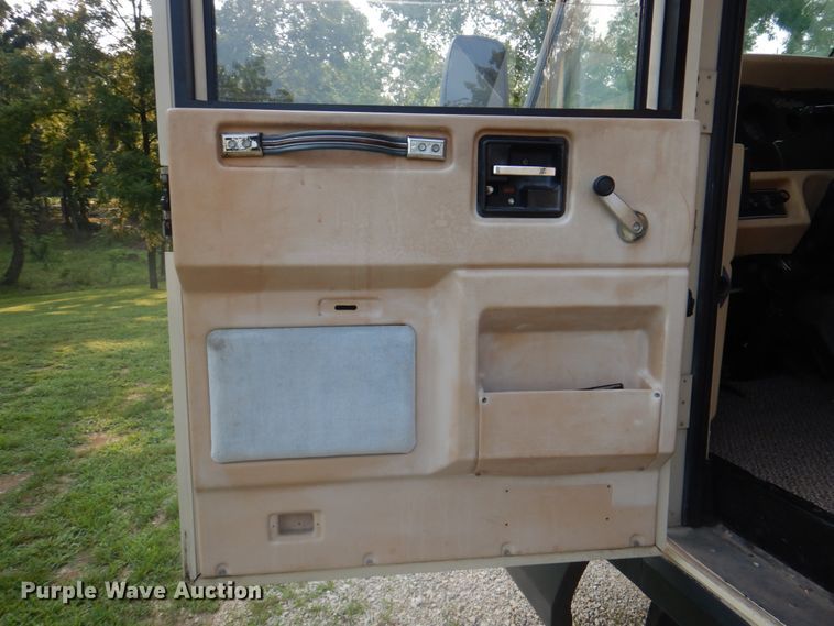 image for item DL0085 1988 Winnebago Chiefton  RV