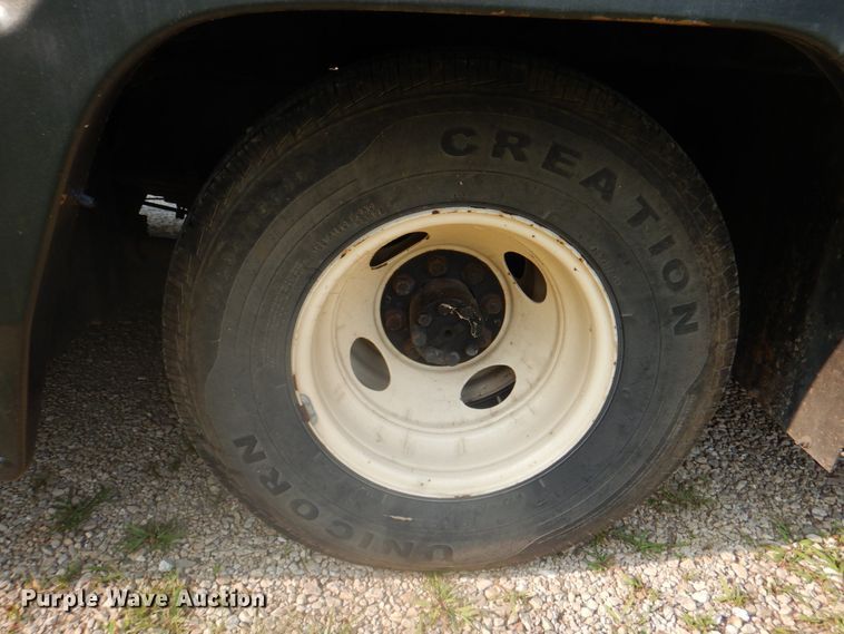 image for item DL0085 1988 Winnebago Chiefton  RV