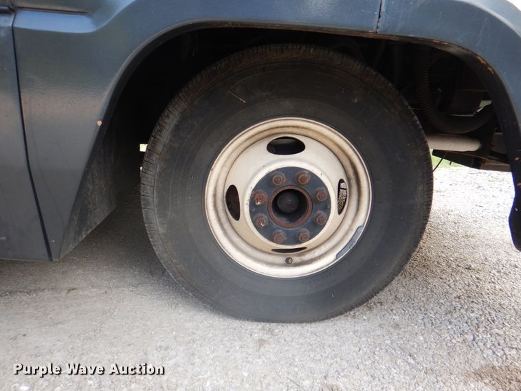 image for item DL0085 1988 Winnebago Chiefton  RV