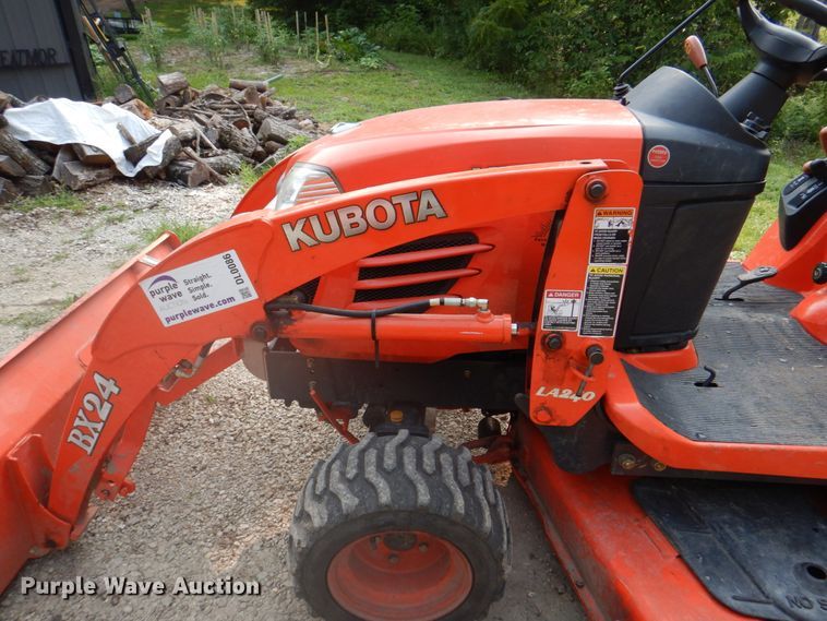 image for item DL0086 Kubota BX24D  tractor