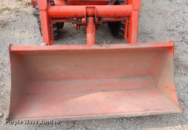 image for item DL0086 Kubota BX24D  tractor