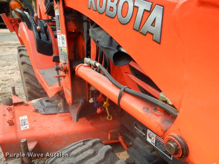 image for item DL0086 Kubota BX24D  tractor