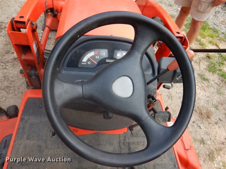 image for item DL0086 Kubota BX24D  tractor