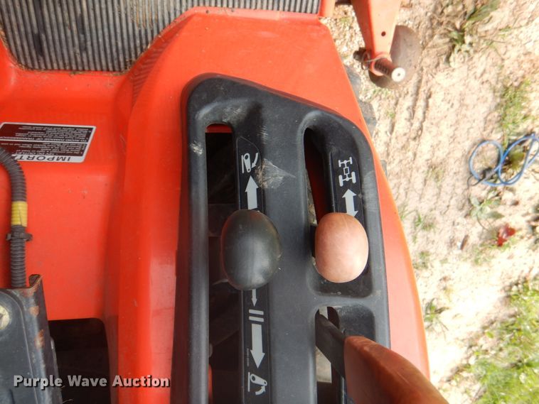 image for item DL0086 Kubota BX24D  tractor