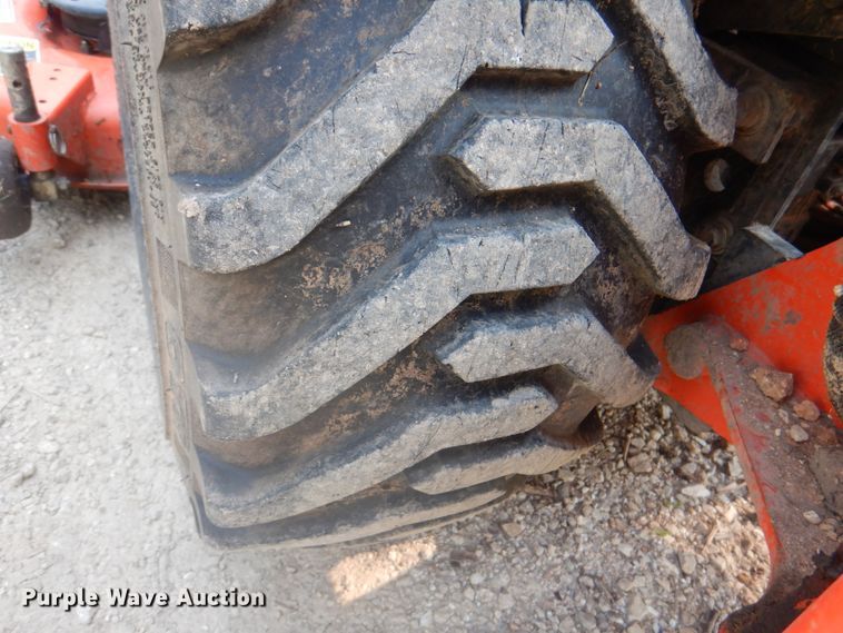 image for item DL0086 Kubota BX24D  tractor