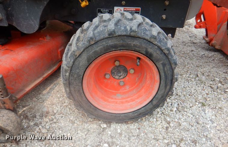 image for item DL0086 Kubota BX24D  tractor
