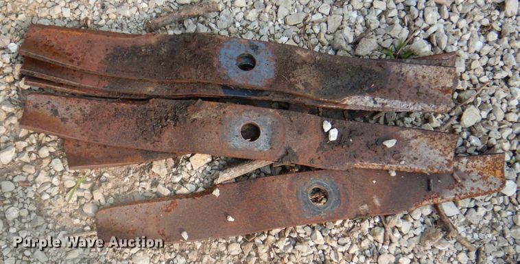 image for item DL0086 Kubota BX24D  tractor