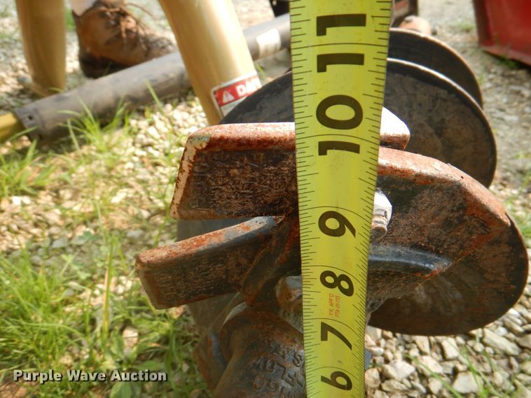 image for item DL0088 Land Pride PD10  post hole auger
