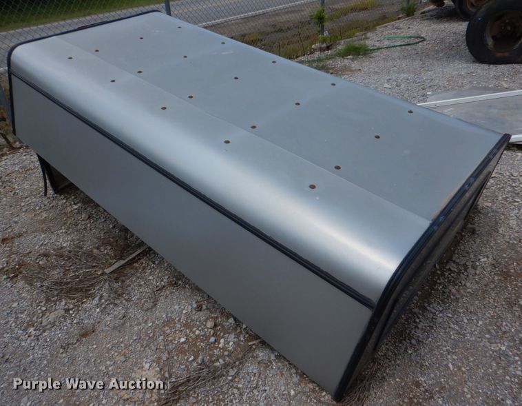 image for item DL0507 Pickup truck topper