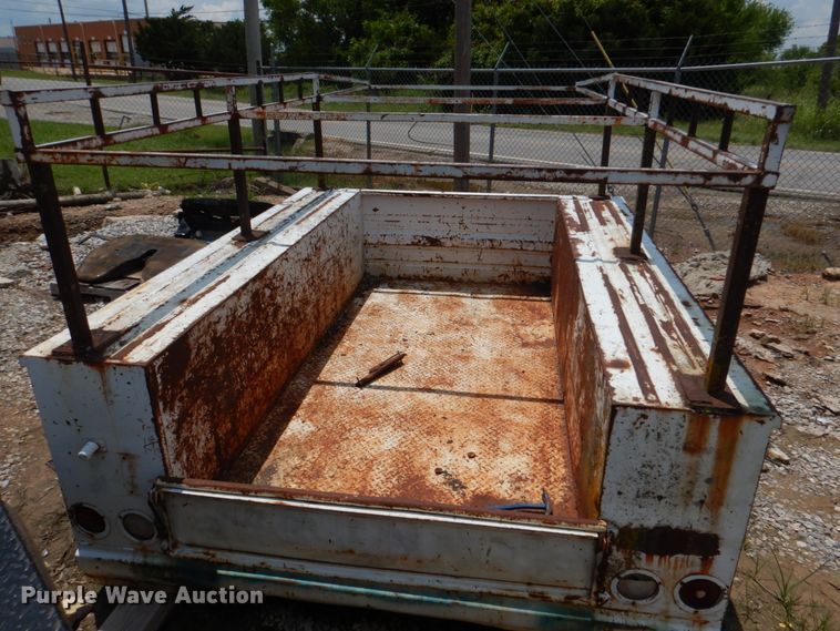 image for item DL0510 Pickup utility bed