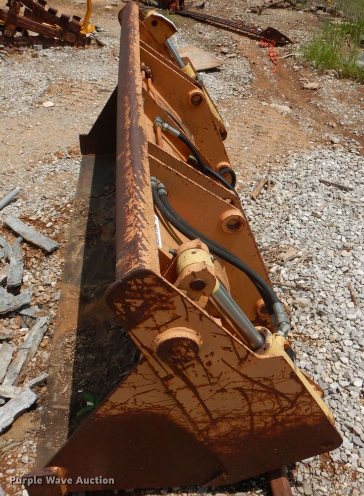 image for item DL0511 MP Bucket  4-in-1 bucket