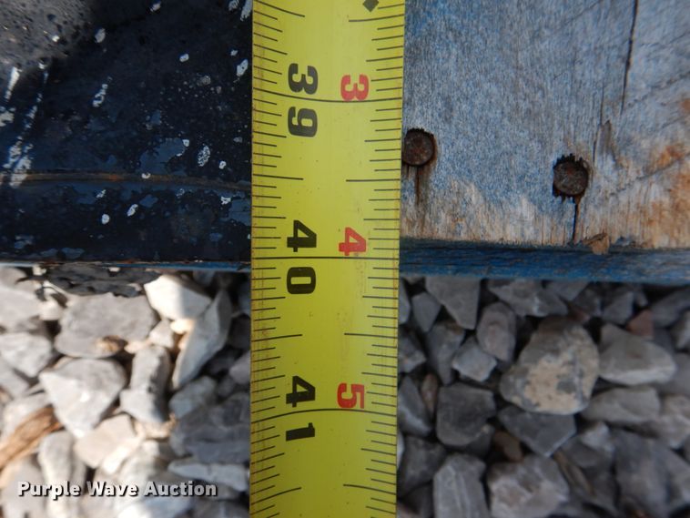 image for item DL0512 (2) fifth wheel plates