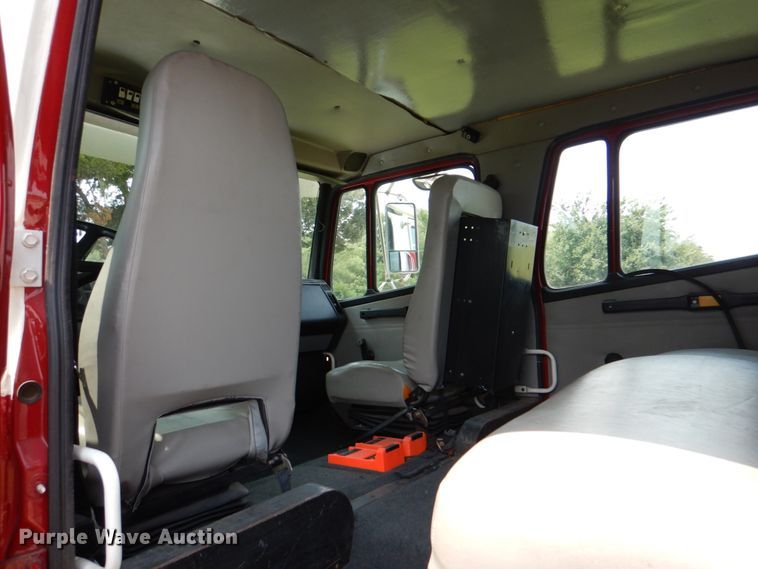 image for item DL0516 1994 Freightliner FL80  hazmat support truck