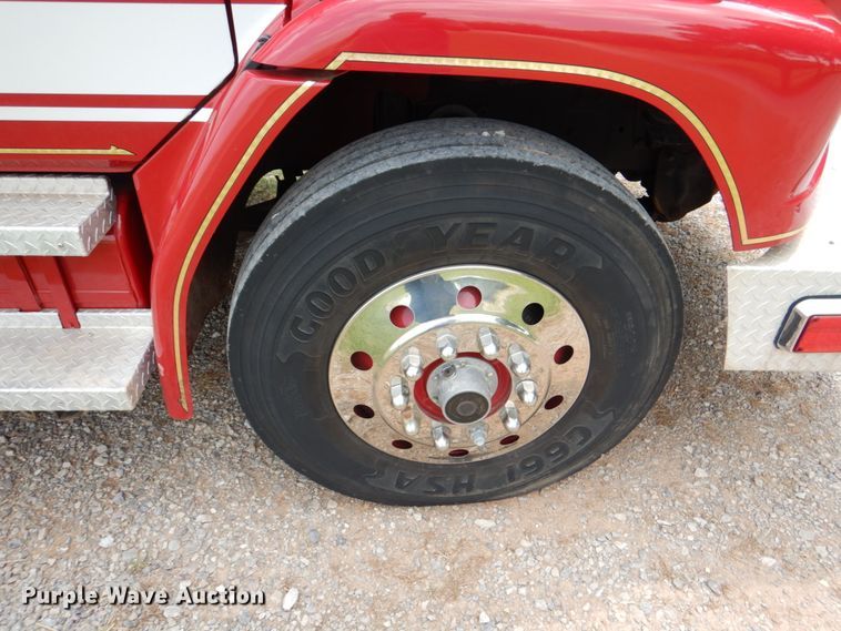 image for item DL0516 1994 Freightliner FL80  hazmat support truck