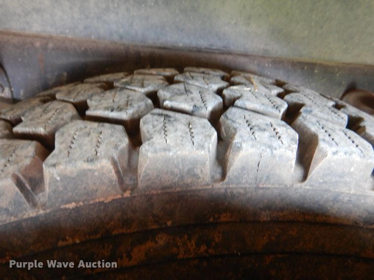 image for item DL0516 1994 Freightliner FL80  hazmat support truck