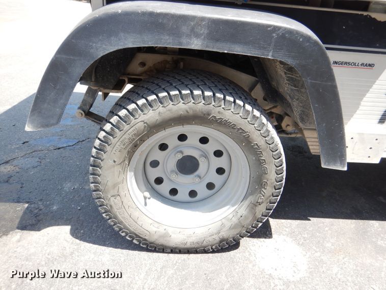 image for item DM0533 Club Car Carryall 272  golf cart