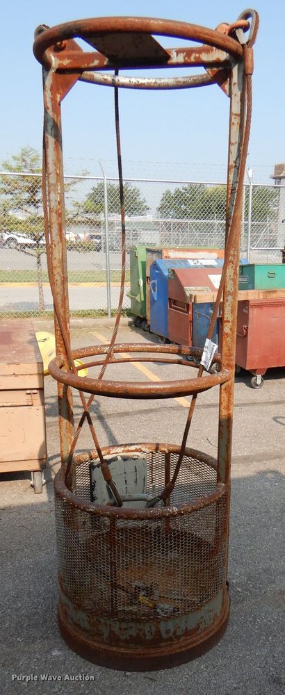 image for item DM0584 Man basket