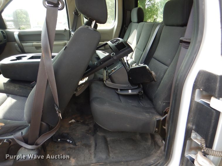 image for item DM3835 2013 Chevrolet Silverado 1500  Ext. Cab pickup truck