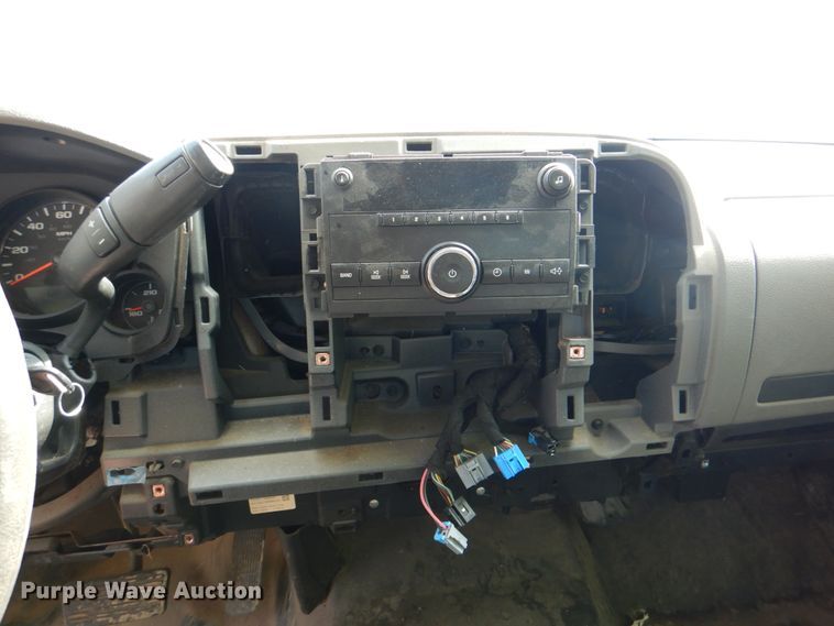 image for item DM3835 2013 Chevrolet Silverado 1500  Ext. Cab pickup truck