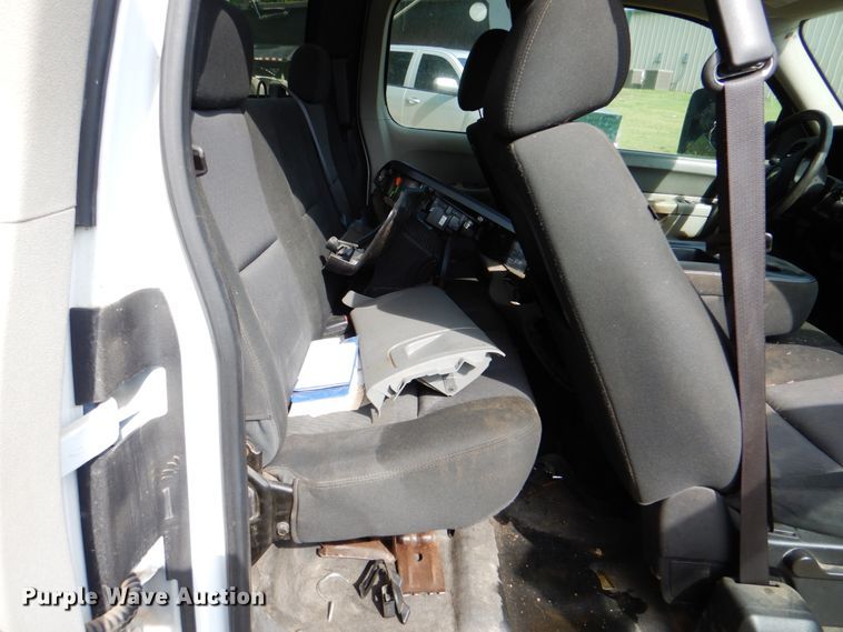 image for item DM3835 2013 Chevrolet Silverado 1500  Ext. Cab pickup truck