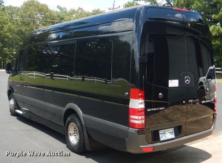 image for item DM3907 2015 Mercedes Benz Sprinter 3500  party bus