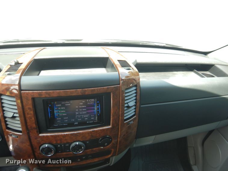 image for item DM3907 2015 Mercedes Benz Sprinter 3500  party bus