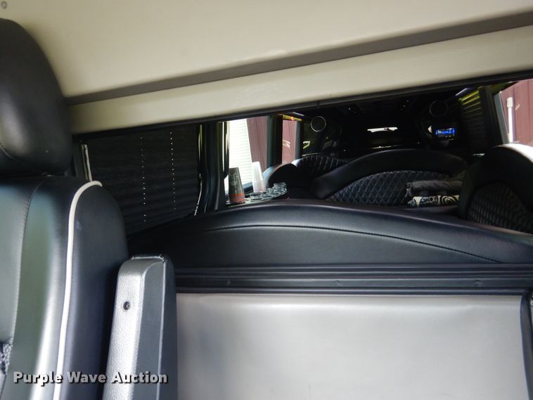 image for item DM3907 2015 Mercedes Benz Sprinter 3500  party bus