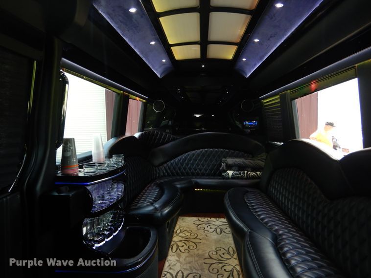 image for item DM3907 2015 Mercedes Benz Sprinter 3500  party bus