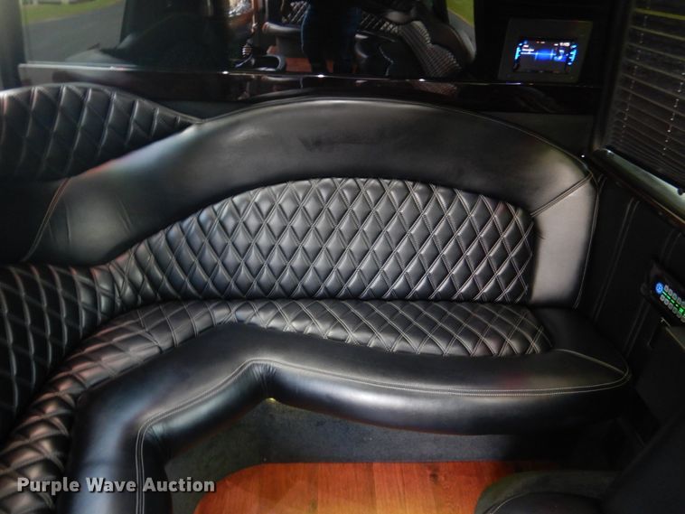 image for item DM3907 2015 Mercedes Benz Sprinter 3500  party bus