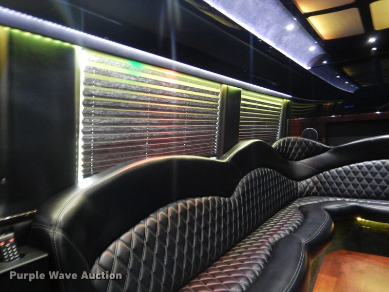 image for item DM3907 2015 Mercedes Benz Sprinter 3500  party bus