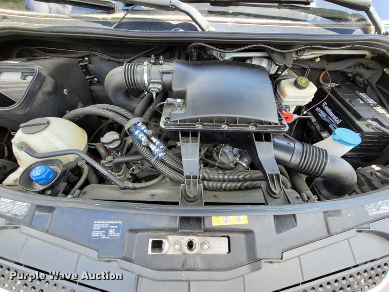 image for item DM3907 2015 Mercedes Benz Sprinter 3500  party bus