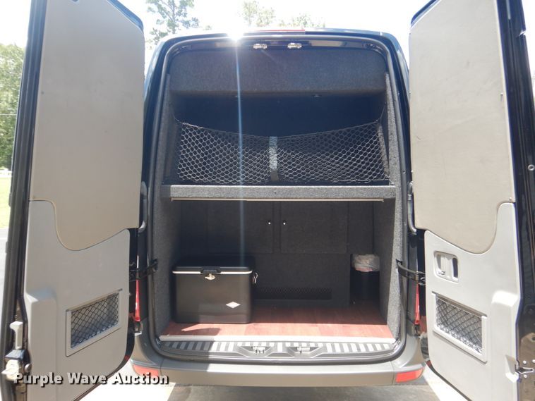 image for item DM3907 2015 Mercedes Benz Sprinter 3500  party bus