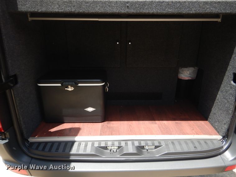 image for item DM3907 2015 Mercedes Benz Sprinter 3500  party bus