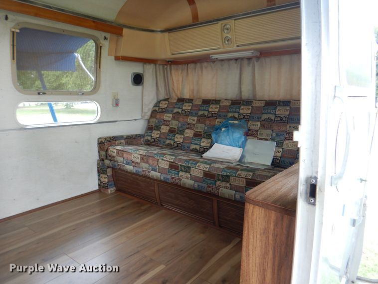 image for item DM3911 1976 Airstream  camper