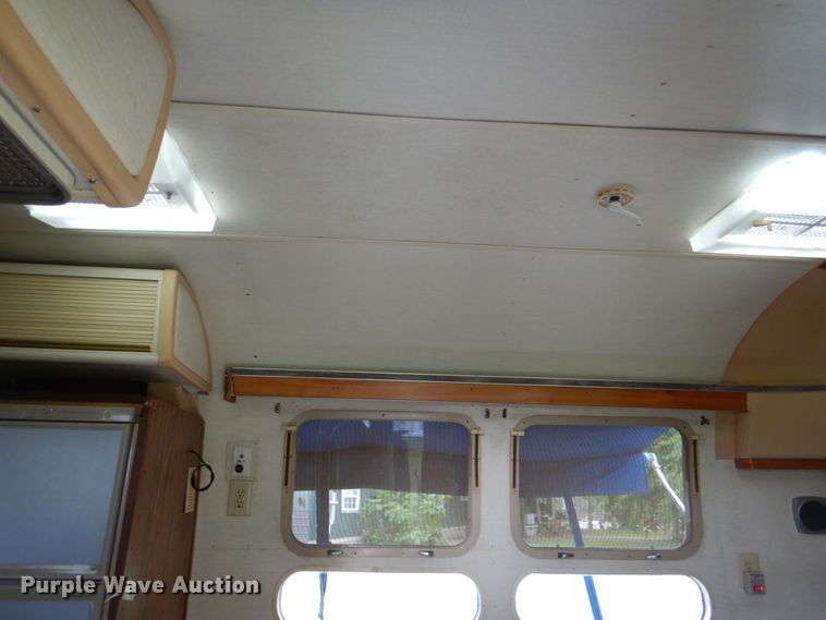 image for item DM3911 1976 Airstream  camper