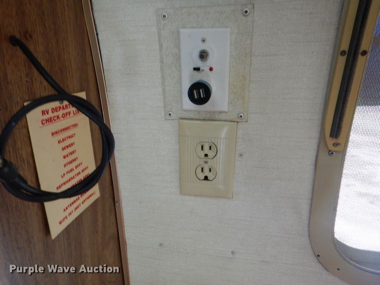 image for item DM3911 1976 Airstream  camper