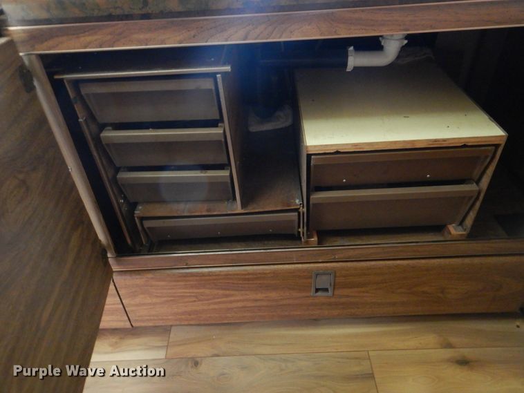 image for item DM3911 1976 Airstream  camper