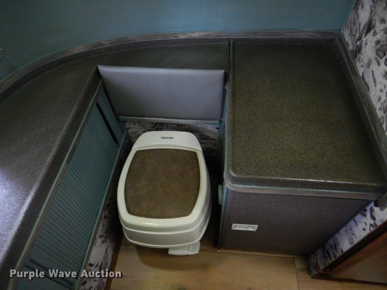 image for item DM3911 1976 Airstream  camper