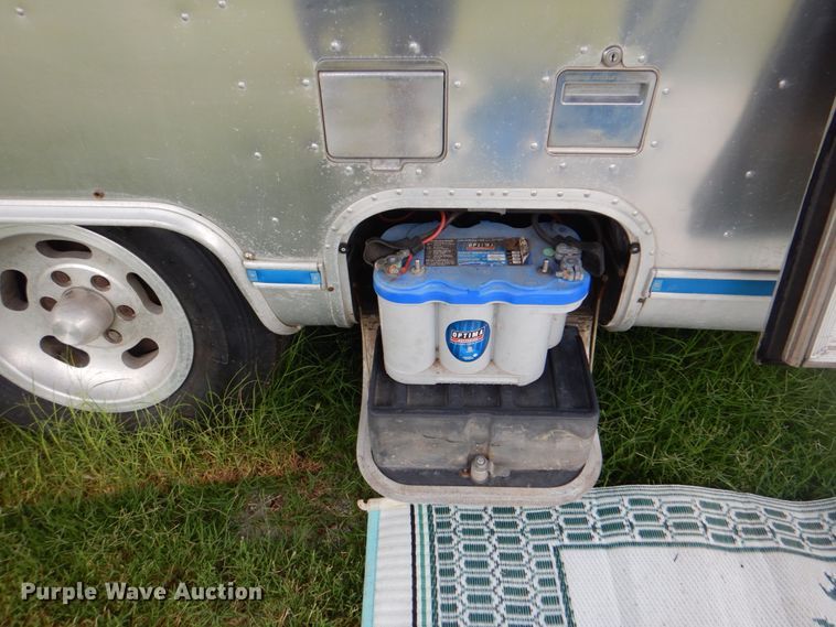 image for item DM3911 1976 Airstream  camper
