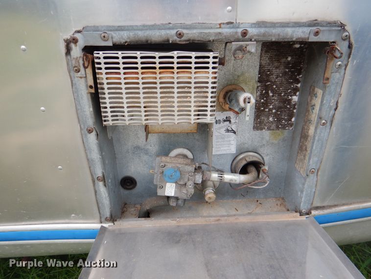 image for item DM3911 1976 Airstream  camper