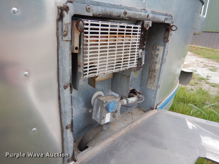 image for item DM3911 1976 Airstream  camper