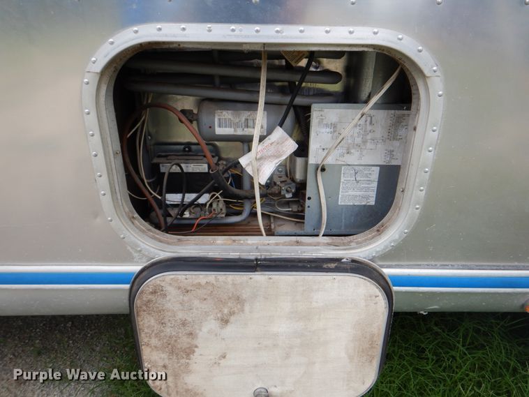 image for item DM3911 1976 Airstream  camper