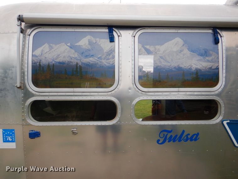 image for item DM3911 1976 Airstream  camper