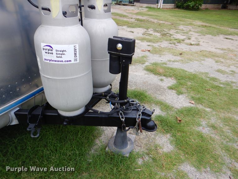 image for item DM3911 1976 Airstream  camper