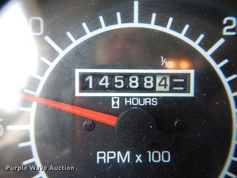 image for item DM3926 2010 Kenworth T300  flatbed truck