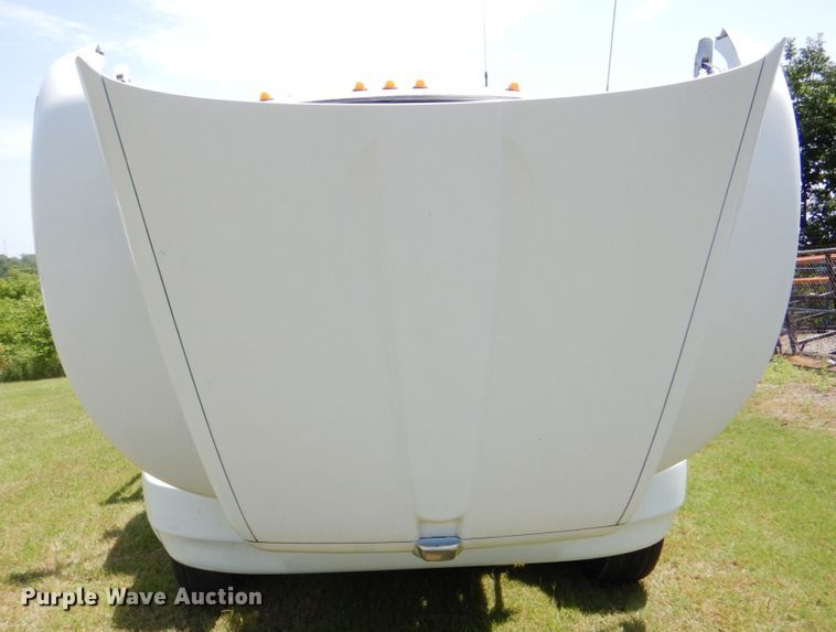 image for item DM3926 2010 Kenworth T300  flatbed truck