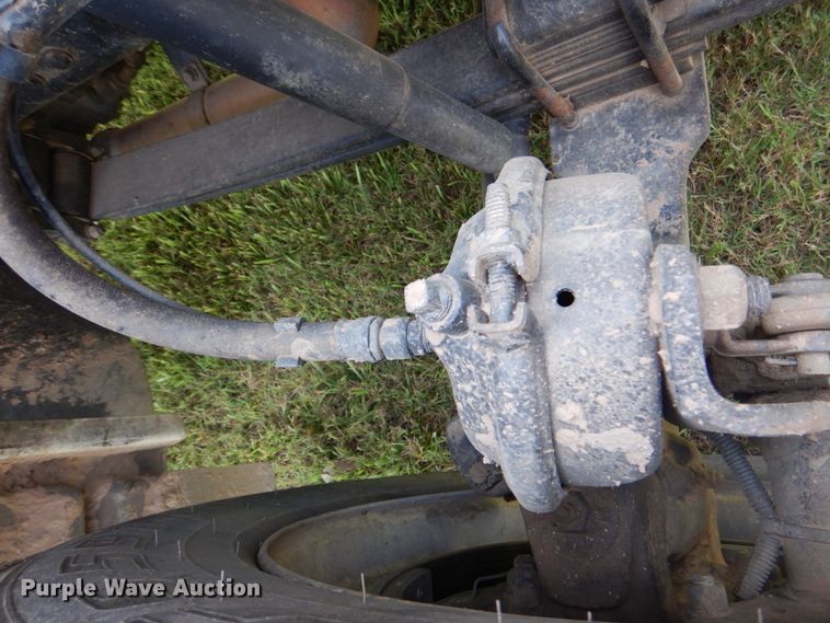 image for item DM3926 2010 Kenworth T300  flatbed truck