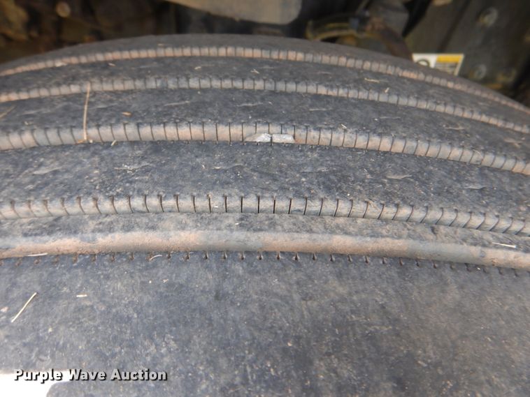 image for item DM3926 2010 Kenworth T300  flatbed truck