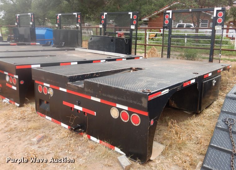 image for item DM6231 Flatbed