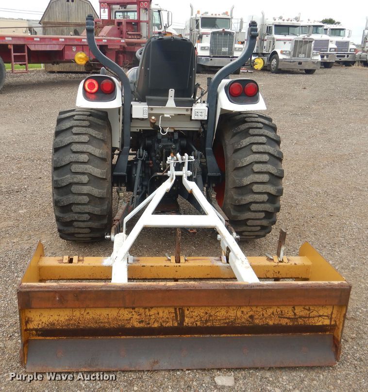 image for item DM6291 Bobcat CT225  MFWD tractor